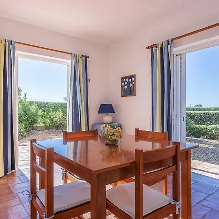Holiday - Alg01413-f Vakantiehuis